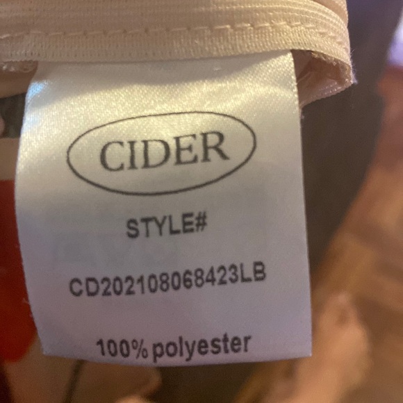 Cider Top - Picture 3 of 3